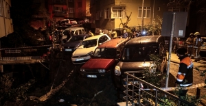 Beşiktaş'ta duvar çöktü