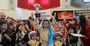 'Edirne Okul Sporları ve Kulüpler Arası Halk Oyunları İl Birinciliği’ yarışmasının kazananları belli oldu