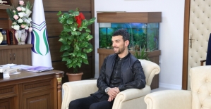 Kenan Sofuoğlu SUBÜ'yu ziyaret etti