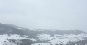 Taraklı'da kar yağışı