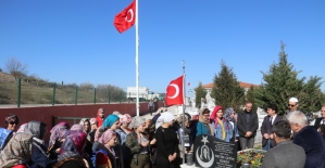 Öğrenciler şehit Nefise Çetin Özsoy'un mezarını ziyaret etti
