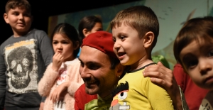 Bosch Çevre Çocuk Tiyatrosu, Bartın'da çocuklarla buluştu