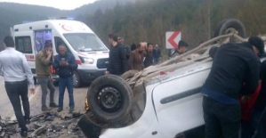 Bursa'da trafik kazası: 2 ölü, 8 yaralı