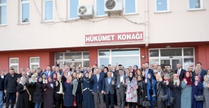 Karamürsel Belediye Başkanı Yıldırım mazbatasını aldı