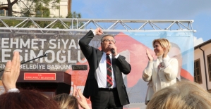 Kırklareli Belediye Başkanı Kesimoğlu, mazbatasını aldı
