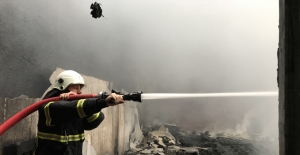 Bursa'da soğuk hava deposunda yangın