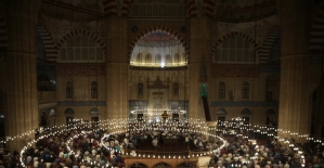 Selimiye Camisi'nde Kadir Gecesi yoğunluğu