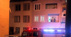 Bursa'da apartmanda patlama ve yangın