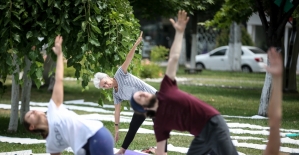 Bursa'da yoga etkinliği