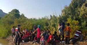 Çanakkale'de 40 düzensiz göçmen yakalandı