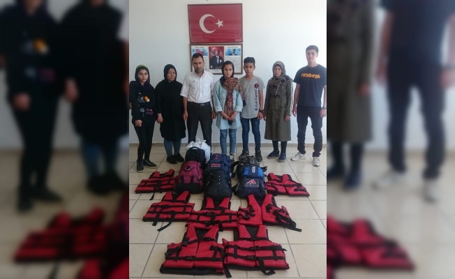 Balıkesir'de 77 düzensiz göçmen yakalandı