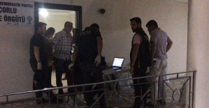 Çorlu'da polis HDP İlçe Başkanlığında arama yaptı