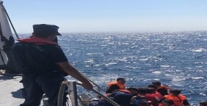 Enez açıklarında 32 düzensiz göçmen yakalandı