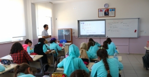 Öğrencilerden Mehmetçik'in eğitim öğretim yılı mesajına cevap