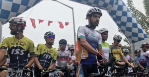 11. Cumhuriyet Kupası Bisiklet Yol Yarışı