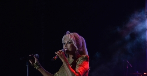 Ajda Pekkan Bursa'da konser verdi