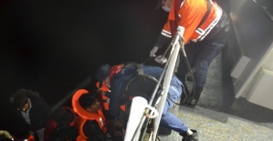 Ege Denizi'nde 33 düzensiz göçmen yakalandı
