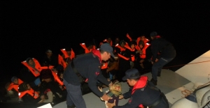 Balıkesir'de 143 düzensiz göçmen yakalandı