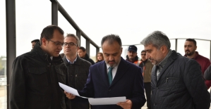 Bursaspor'un stadyumundaki “timsah başı“ figürünün yapımına yeniden başlandı