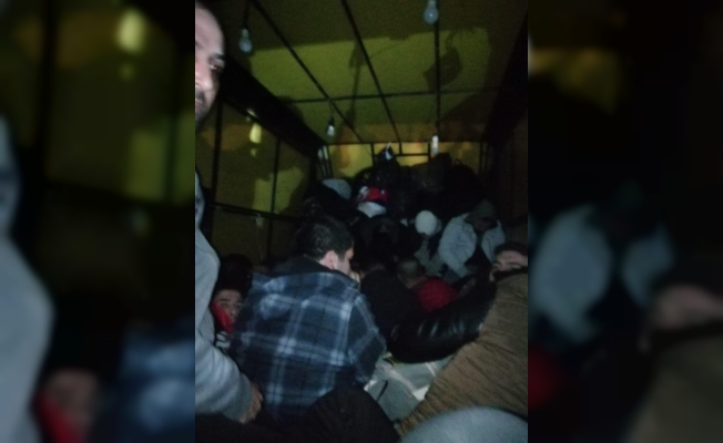 Edirne'de 28 düzensiz göçmen yakalandı