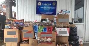 Sakarya'da kaçak tütün operasyonunda 5 şüpheli yakalandı