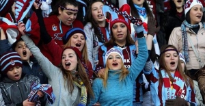 Trabzonspor, tribündeki kadın taraftar oranında zirvede