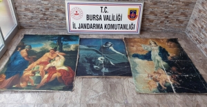 Bursa'da tarihi eser niteliğinde olduğu değerlendirilen tablolar ele geçirildi