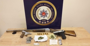 Bursa'da uyuşturucu operasyonunda yakalanan 8 zanlıdan 5'i tutuklandı