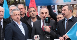 Çin'in Doğu Türkistan politikaları Balıkesir ve Bursa'da protesto edildi