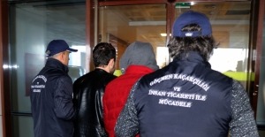 Edirne'de FETÖ şüphelilerini yurt dışına kaçıran 3 zanlı tutuklandı