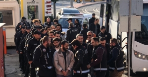 GÜNCELLEME - Kocaeli'deki FETÖ operasyonunda adliyeye sevk edilen 18 şüpheliden 2'si tutuklandı