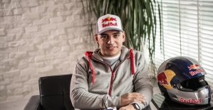 Milli otomobil yarışçısı Ayhancan Güven Red Bull sporcusu oldu