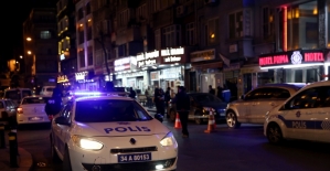 Fatih'te sürücü tartıştığı otopark görevlisini silahla yaraladı