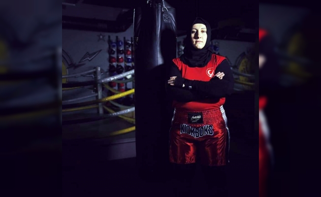 Kick boksla yaralarını saran Gülsüm Özen, kadınlara umut oldu