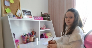 Kırklareli'nde 9 yaşındaki Nazlı depremzedelere harçlığını gönderdi