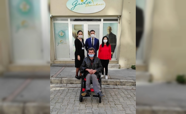 Manisa Büyükşehir’den tekerlekli sandalye desteği