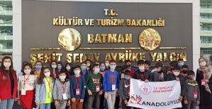 Siirt'ten gelen öğrenciler Batman'ı ziyaret etti