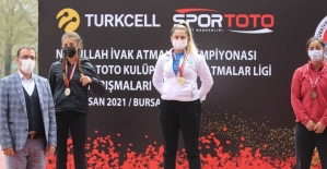 Bursa Büyükşehirli atletler İvak’ta 2 madalya kazandı