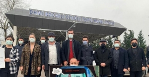 CHP’li gençler Kocaeli'de bitmeyen projelere isyan etti