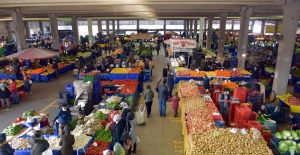 İzmir Aliağa pazarlarına 23 Nisan düzenlemesi