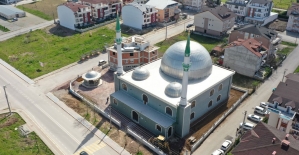 Kocaeli Kartepe'de 17 Ağustos Camii'nde çevre düzenlemesi