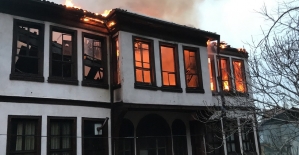 Osmangazi'de yanan binaya anında müdahale