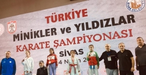 İzmit Belediyesporlu Yaren  Türkiye 2’ncisi olarak milli takıma seçildi