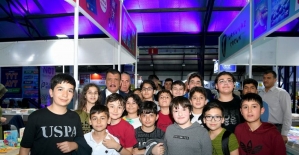 Malatya'da Başkan Gürkan, kitap fuarını gezdi 