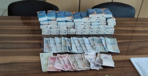 Düzce'de dilenciler 3 saatte 2 bin lira toplamışlar!