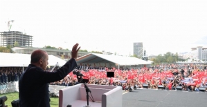 Cumhurbaşkanı Erdoğan: Hep gençlerle...