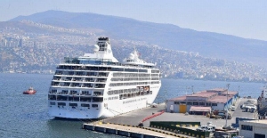 70 kruvaziyer İzmir'e 100 bin turist getirecek