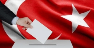 Seçmenler nasıl oy kullanacak? Oy pusulaları kaç zarfa konulacak?