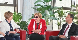 Türk Kadınlar Konseyi'nden Manisa Büyükşehir'e ziyaret