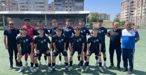 Gemlik Belediyespor U-17 Elit Lig'de şampiyon